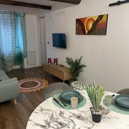 Maddalena Gaslini House *